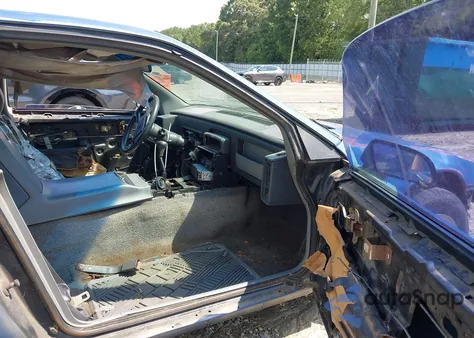 1988 Pontiac Fiero из США, поврежденный, VIN 1G2PE11R7JP201894